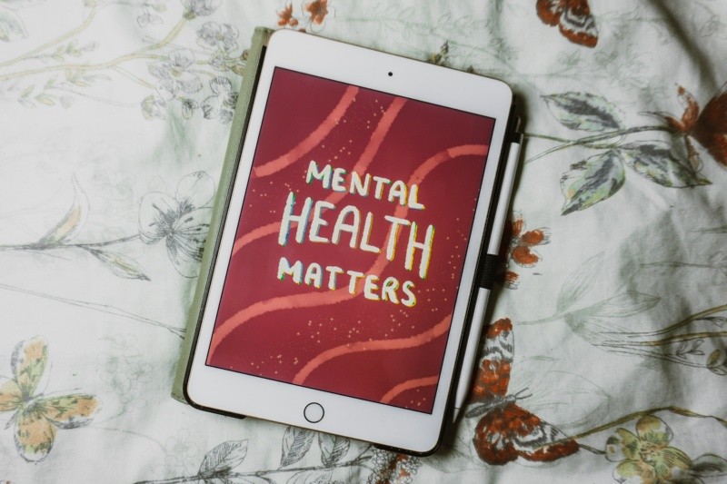 Un programa innovador que capacitará a psicólogos escolares para identificar y abordar los desafíos de salud mental  FOTO:Emily Underworld/UNSPLASH