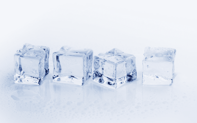 Querer masticar hielo constantemente se ha relacionado con un signo de anemia. Foto: Archivo
