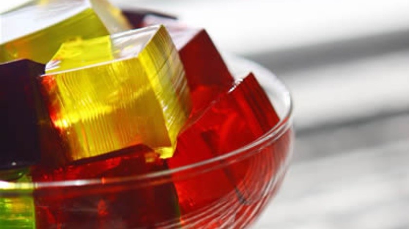 La gelatina es un alimento que puede ofrecer beneficios a tu salud.(Archivo)