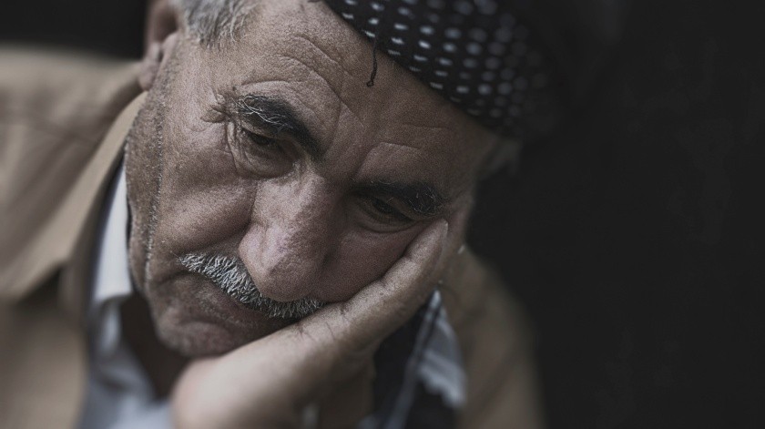Los adultos mayores pueden llegar a sufrir depresión por diferentes causas como la pérdida de vitalidad.(Pexels)