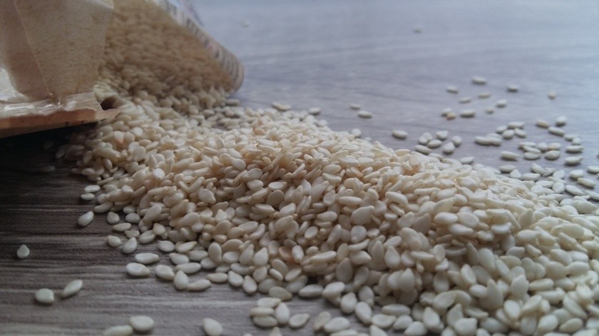La semilla se encuentra formada por acidos grasos insaturados (poli y monoinsaturados), también nos aporta proteína vegetal y fibra.(Pixabay)