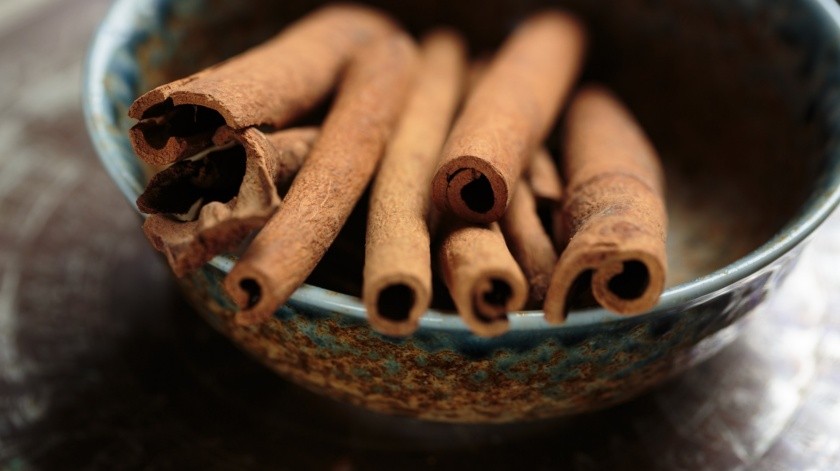 La canela ha sido utilizada durante años en remedios caseros y medicinales por sus propiedades.(Pixabay)