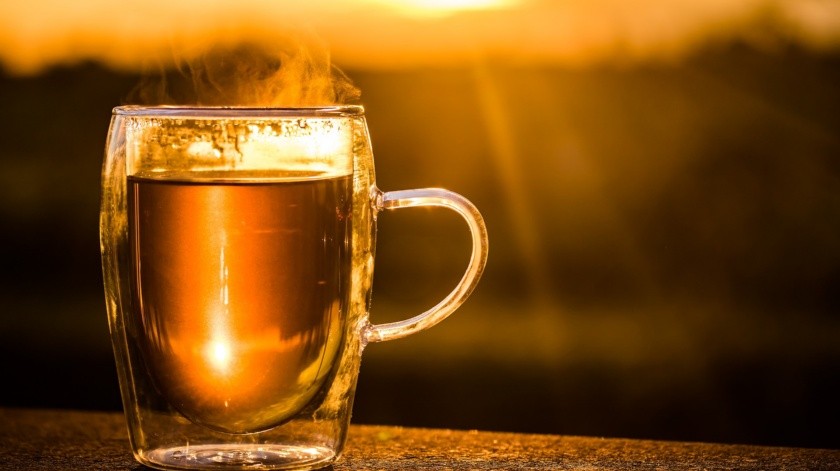 Algunos tés pueden ayudarte a mejorar tu digestión o aliviar malestares causados por una comida.(Pixabay)