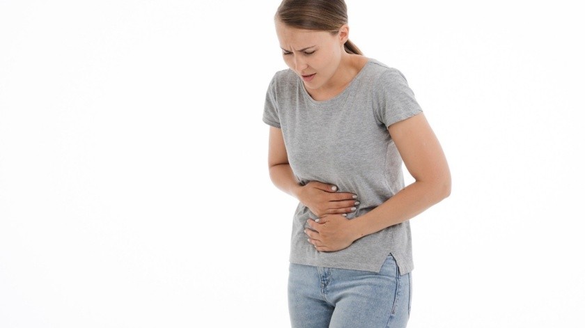 El dolor estomacal o abdominal es uno de los síntomas de las enfermedades gastrointestinales.(Pixabay)