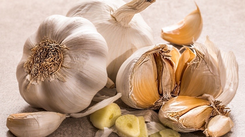 El ajo puede ser utilizado en remedios naturales y otros usos fuera de la cocina.(Pixabay)