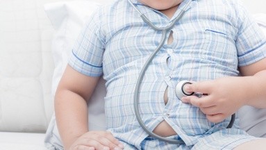 ¿Mi hijo padece obesidad o sobrepeso? Estos consejos pueden salvarlo