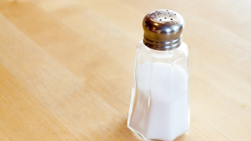 El consumo excesivo de sal puede traer problemas a la salud.(Pixabay)