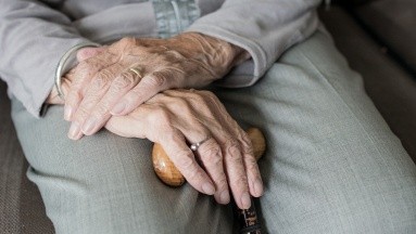 Un reto garantizar vida sana a personas de edad avanzada en medio del Covid-19: ONU 