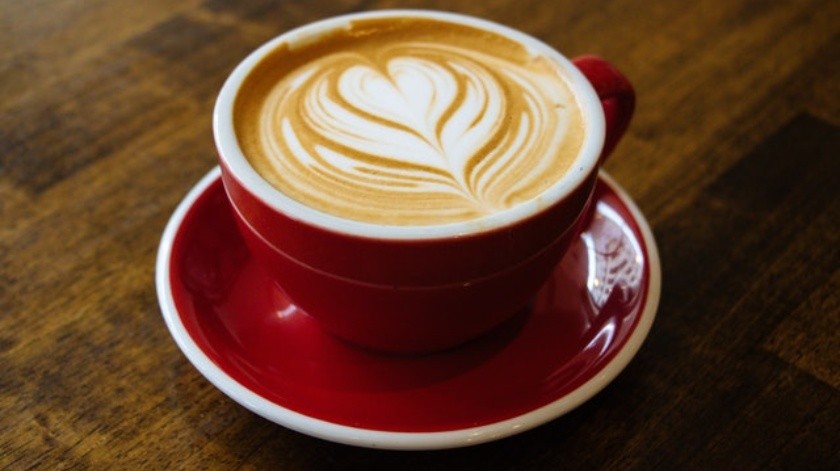 El café es la bebida favorita de muchas personas, pues no solo brinda beneficios a la salud, también es ideal para pasar un buen rato.(Pexels)