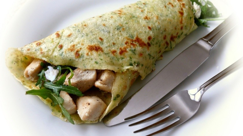 El omelette es tan versátil que puedes añadir los ingredientes de tu predilección y disfrutar junto a tu familia(Pixabay)