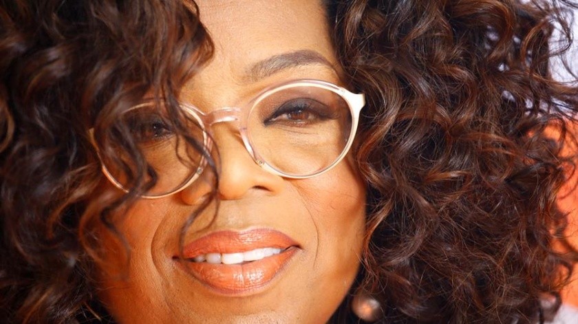 Hubo otros momentos de Oprah después de que su abuela murió y se mudó de Mississippi a Milwaukee para vivir con su madre.(EFE)