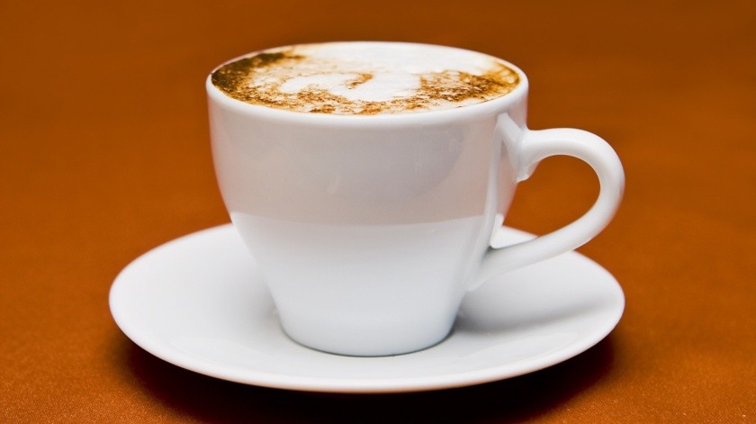 Sin embargo si se agrega crema o leche al café esto puede afectar su contenido de antioxidantes.(Pixabay.)