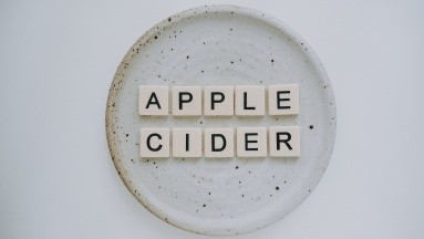 ¿Puedes eliminar una verruga aplicando vinagre de sidra de manzana? Conoce otros trucos