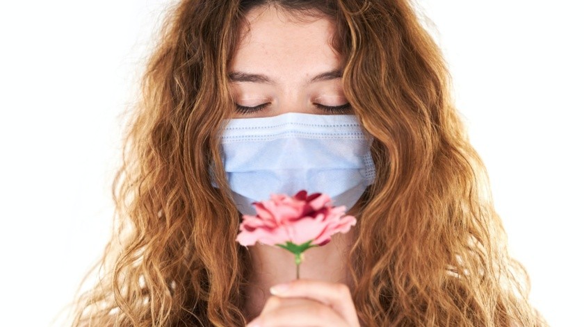 La pérdida de olfato es uno de los síntomas del Covid-19 que puede tardar meses en recuperarse.(Unsplash)