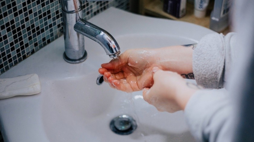 El lavado de manos es esencial para evitar enfermedades.(Unsplash)