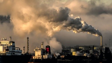 Aumento de las emisiones de CO2 elevaría mortalidad, según estudio