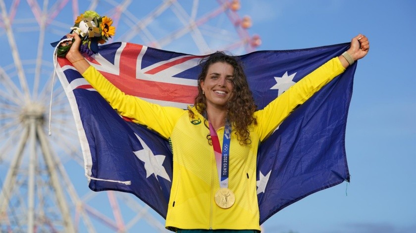 Jessica Fox se convirtió en doble medallista en una competencia donde por primera vez participaron mujeres.(EFE)
