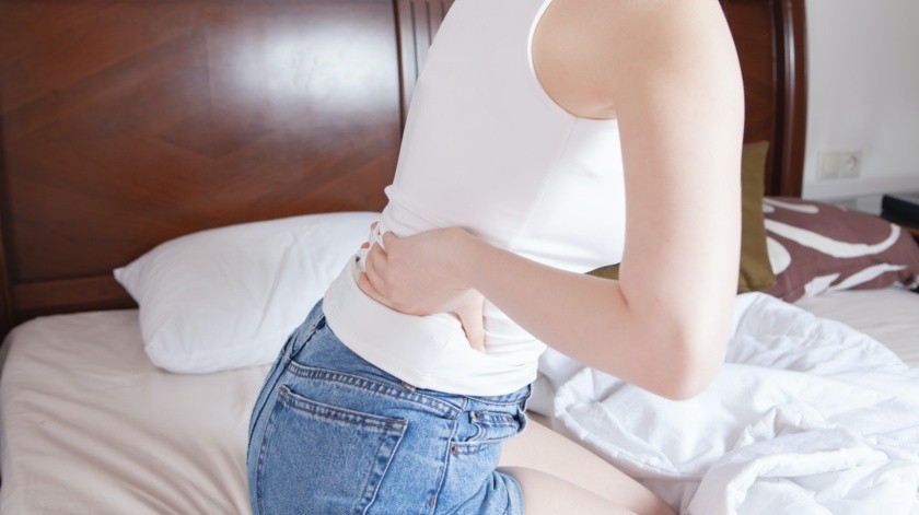 El dolor de espalda puede prevenirse o aliviarse en casa con algunas medidas.(Unsplash)
