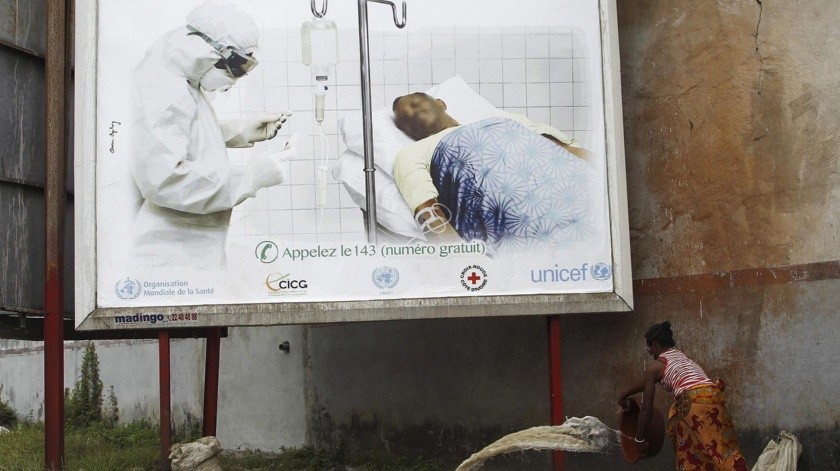 El ébola ahora reporta un primer caso en la Costa de Marfil.(EFE:)