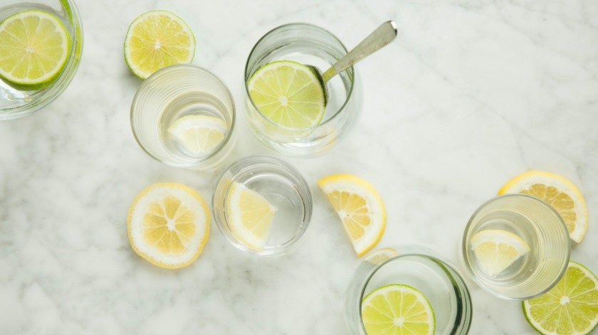 La cáscara de limón posee compuestos de beneficio para la salud.(Unsplash)