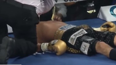 Boxeador mexicano delicado de salud tras 