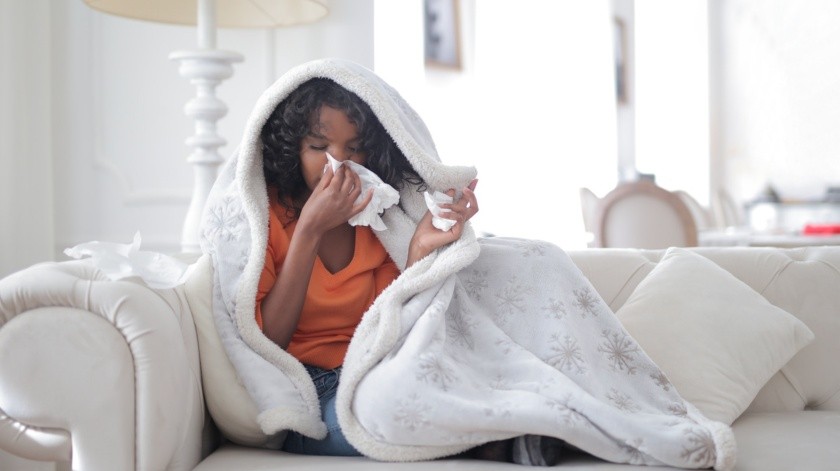 La influenza es una enfermedad contagiosa, por lo que se recomienda tomar medidas de prevención.(Pexels)