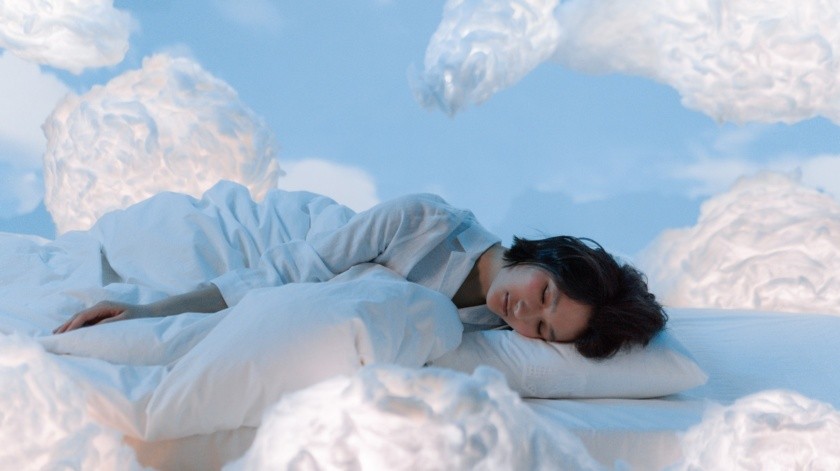 El doctor relacionó dormir en una habitación fría con el antienvejecimiento.(Pexels)