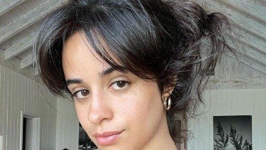 Camila Cabello y su último momento incómodo con su cuerpo: No respiraba y apenas sonreía