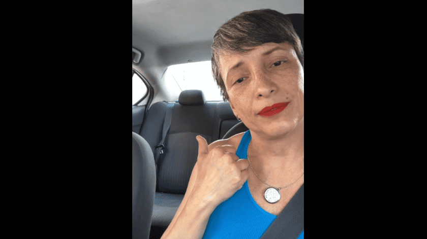 Carmen Martilez, conductora de Uber, compartió consejos a las mujeres para evitar abusos en taxis.(Captura)
