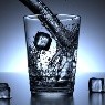 Un hombre murió de un infarto al beber agua helada tras hacer ejercicio, ¿es posible?