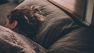La cantidad de horas de sueño y su relación con la salud mental