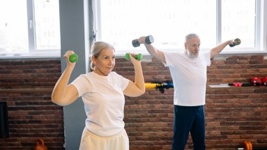 Ejercicios para mantenerte activo pese a la edad