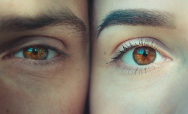 Prueba la regla 20-20-20 para combatir la fatiga ocular y cuidar tus ojos