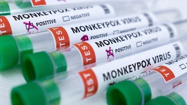 La cifra de la viruela del mono asciende casi a 10 mil según la OMS