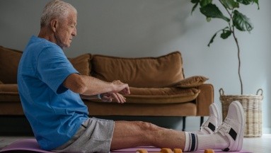 Un estudio confirma que el ejercicio ayuda a los adultos mayores con problemas de memoria