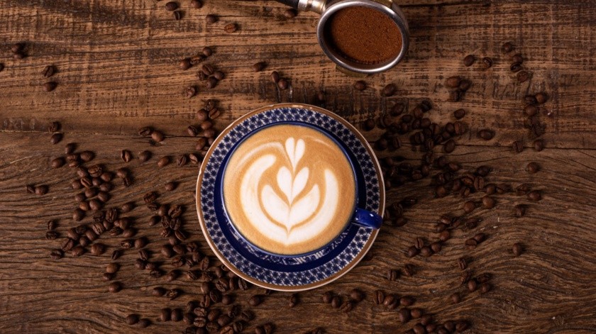 El estudio relacionó el café caliente con mayor riesgo de cáncer de esófago.(Pexels)