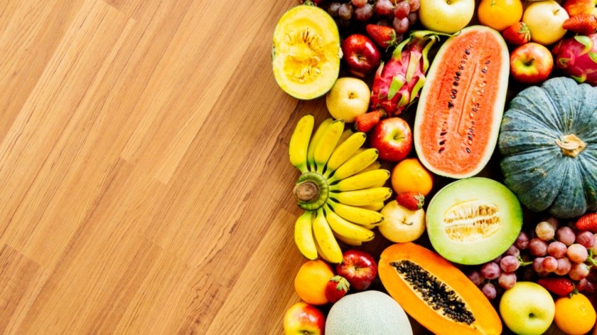 Las frutas y verduras de temporada es una forma de comer más sano.(Freepik)