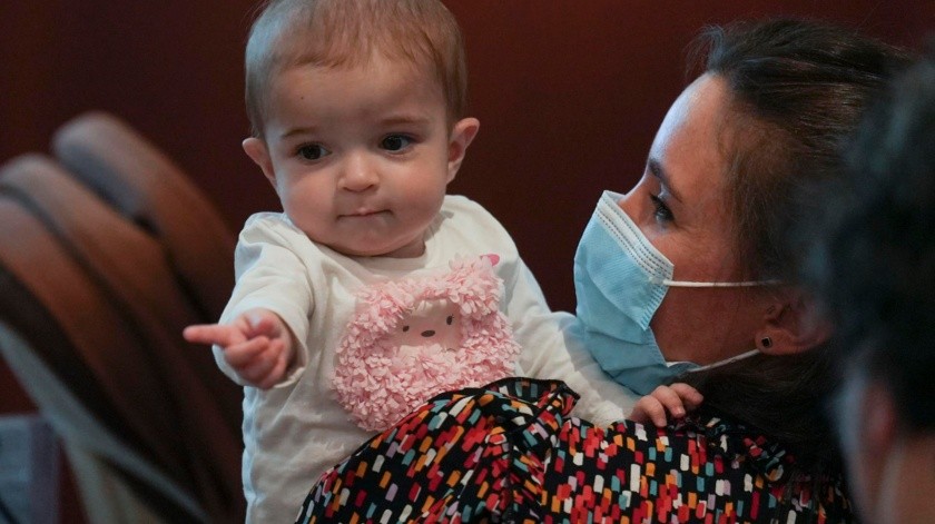 La bebé de 13 meses recibió el primer trasplante de intestino de donación asistolia.(EFE)