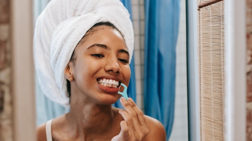El hilo dental es clave para una buena higiene(Pexels.)