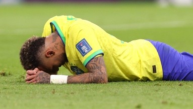 Neymar tiene una lesión en el ligamento lateral del tobillo derecho, reporta médico
