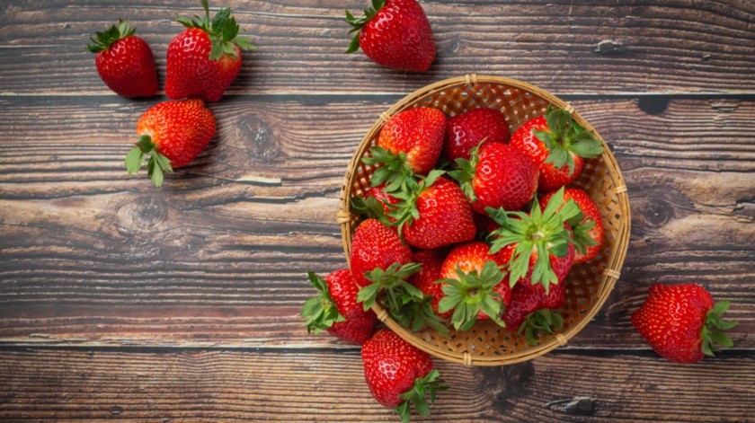 Las fresas tienen un rico contenido nutricional.(Freepik)