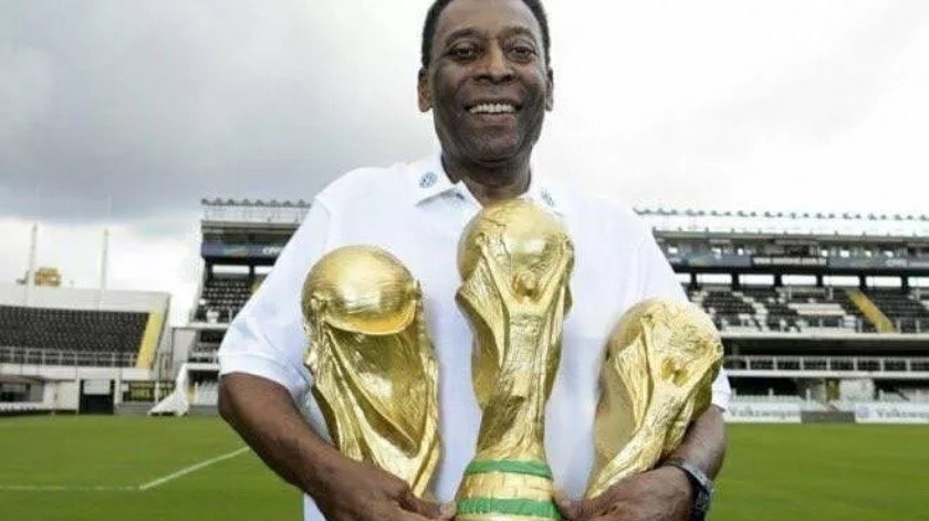 El tres veces campeón del mundo, 'Pelé', ha dado de qué hablar por su salud.(Instagram)