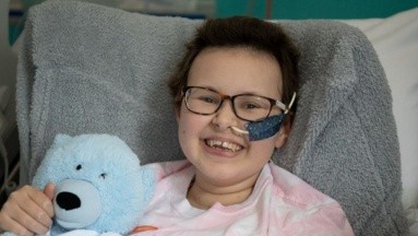 Alyssa, diagnosticada con leucemia, entra en remisión gracias a una terapia genética
