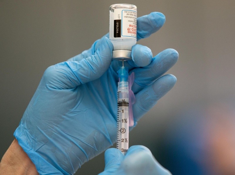Moderna anunció que su vacuna para combatir el cáncer mostró resultados prometedores en pruebas preliminares. Foto: EFE