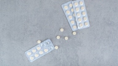 Ante escasez, Francia prohíbe venta por Internet de productos a base de paracetamol