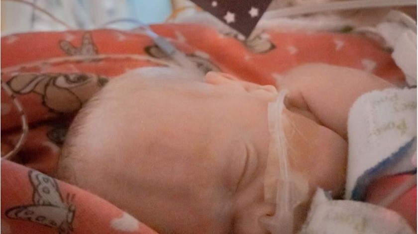 Isla Tobias nació a las 24 semanas de gestación y es considerada un 