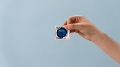 Reportan que un antibiótico para los ojos podría ser eficaz para un virus de transmisión sexual