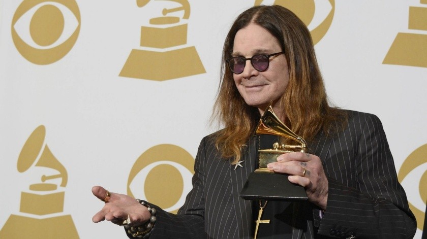 Ozzy Osbourne dijo que ya no se siente físicamente capaz para realizar giras.(EFE)