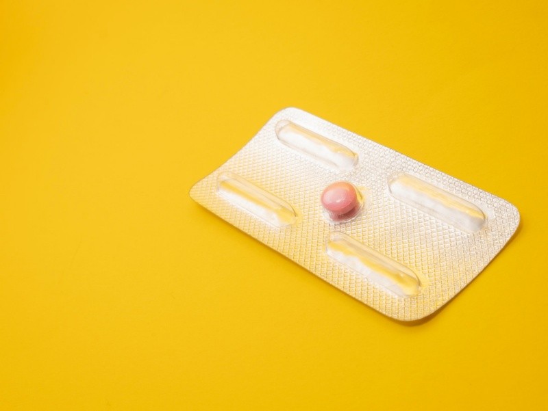 El anticonceptivo de emergencia es un método de control natal para prevenir el embarazo en mujeres. 