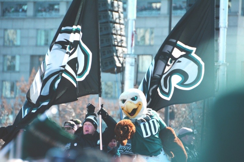 Muchos aficionados de Philadelphia Eagles disfrutarán del Super Bowl desde sus casas y acompañados de botas y comida especial para el evento. Foto: Unsplash